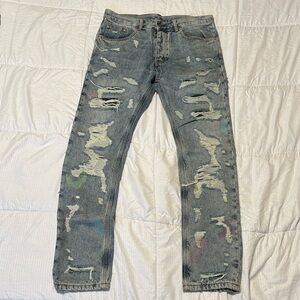 MNML Distressed Gray Jeans for Men